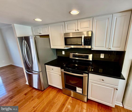 6291 KERRYDALE DR, Springfield, VA 22152