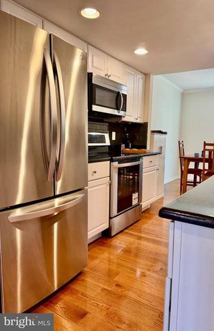 6291 KERRYDALE DR, Springfield, VA 22152