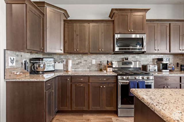 190 W 3RD, Bloomington, ID 83223