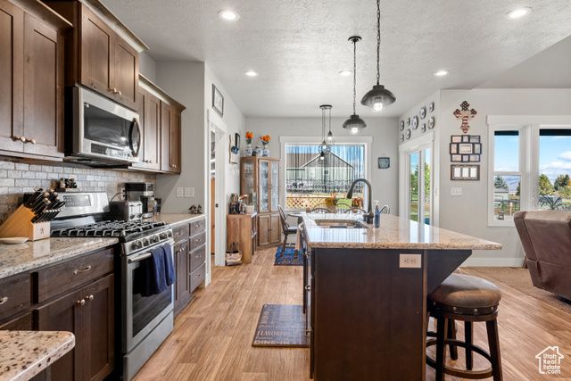 190 W 3RD, Bloomington, ID 83223