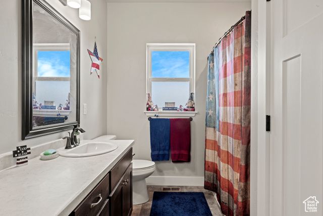 190 W 3RD, Bloomington, ID 83223