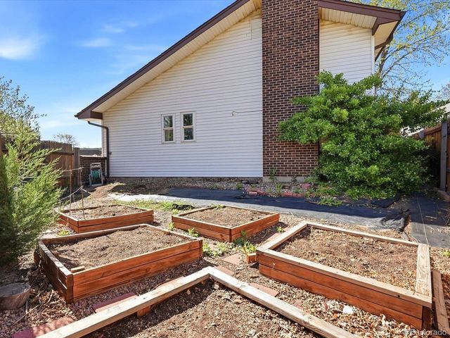 3 Evergreen Pl, Broomfield, CO 80020