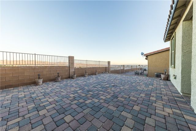 2664 Chinaberry Hill Street, Laughlin, NV 89029