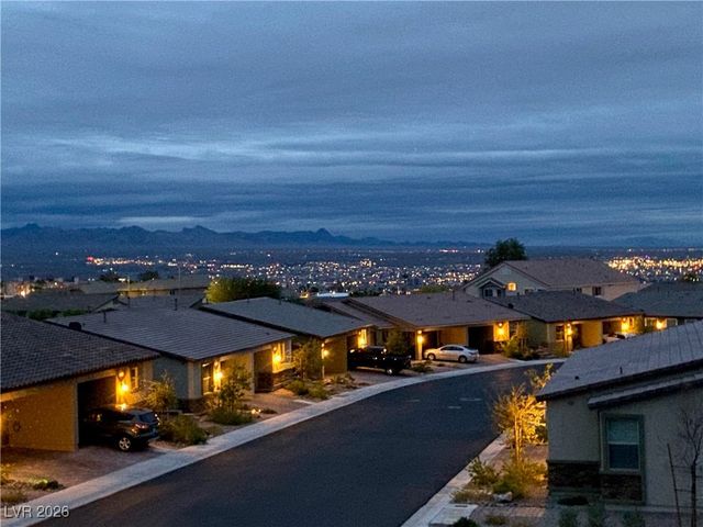 2664 Chinaberry Hill Street, Laughlin, NV 89029