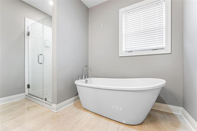 1011 Common Street, Lake Charles, LA 70601