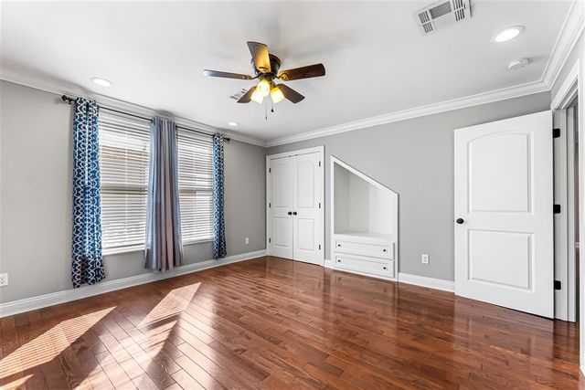 1011 Common Street, Lake Charles, LA 70601