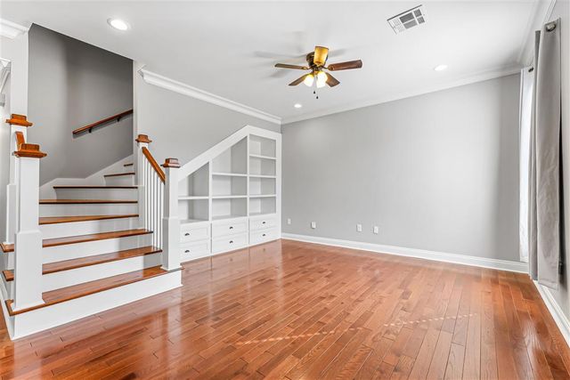 1011 Common Street, Lake Charles, LA 70601