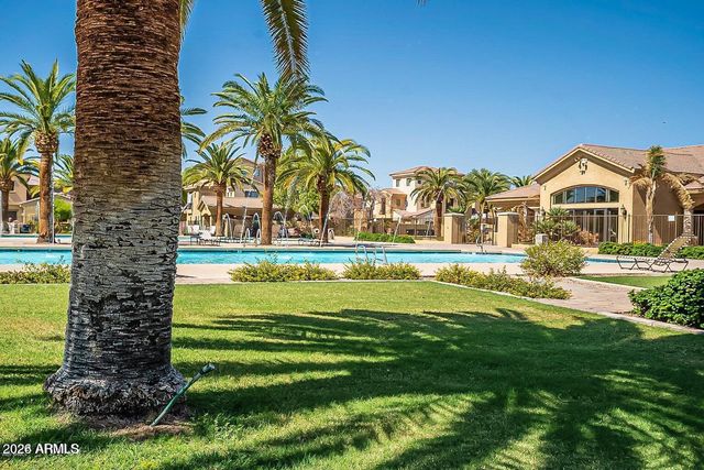 1367 S COUNTRY CLUB Drive 1121, Mesa, AZ 85210