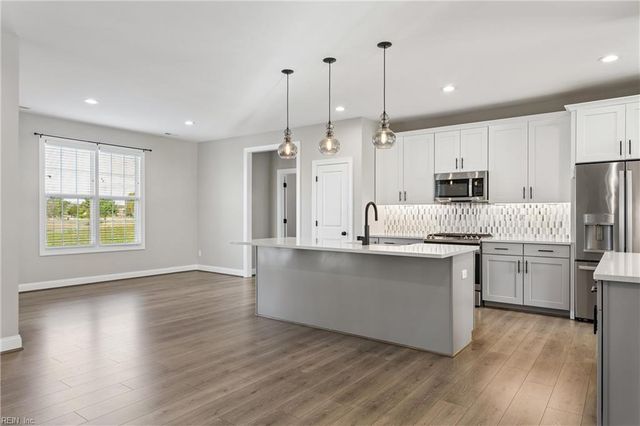 213 Royal Birkdale, Smithfield, VA 23430