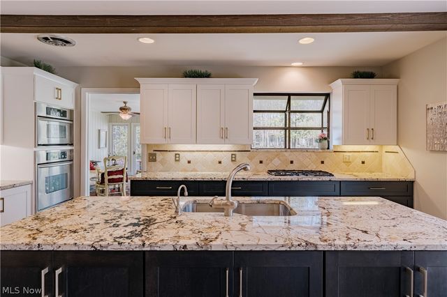8 Louis Drive, Pepper Pike, OH 44124