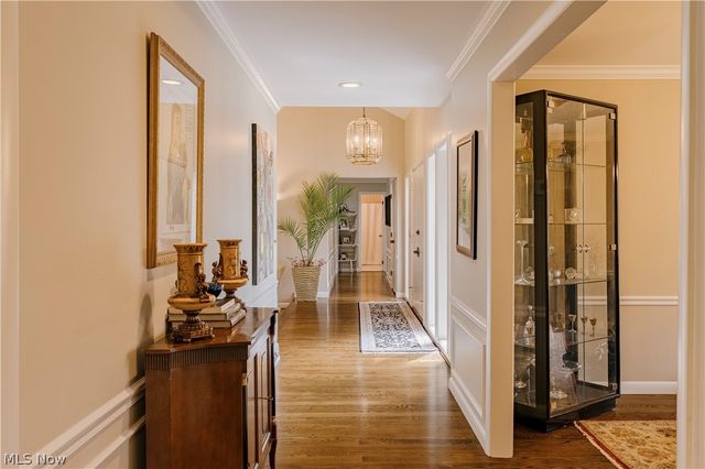 8 Louis Drive, Pepper Pike, OH 44124