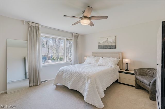 8 Louis Drive, Pepper Pike, OH 44124