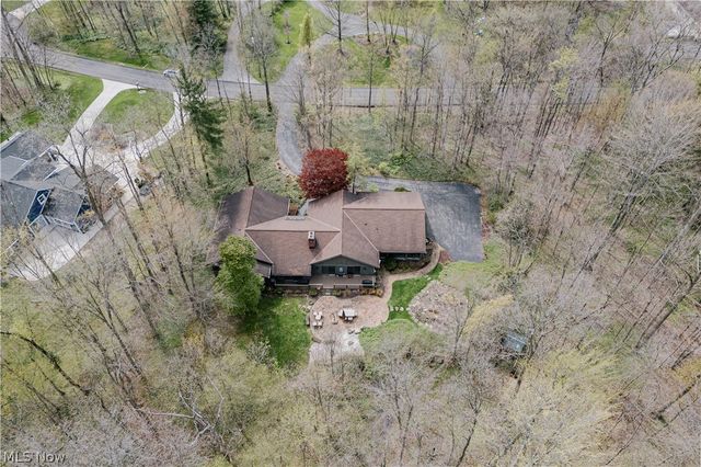 8 Louis Drive, Pepper Pike, OH 44124