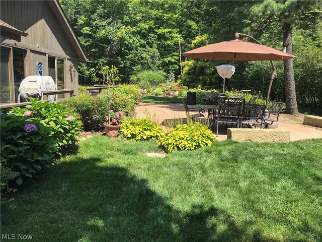 8 Louis Drive, Pepper Pike, OH 44124