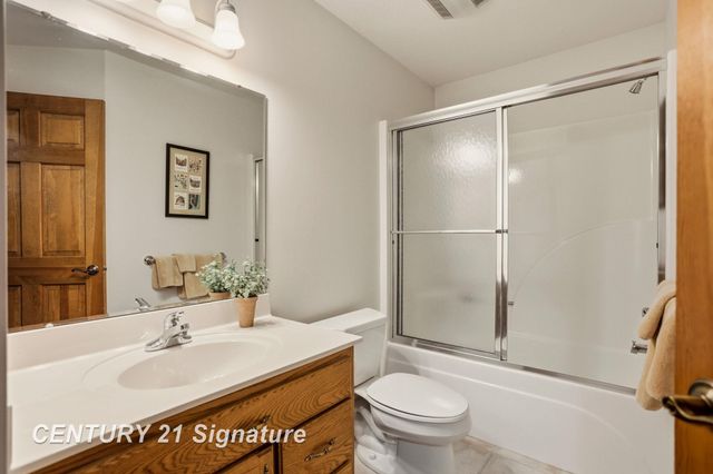 2368 Durham Drive, Saginaw, MI 48609