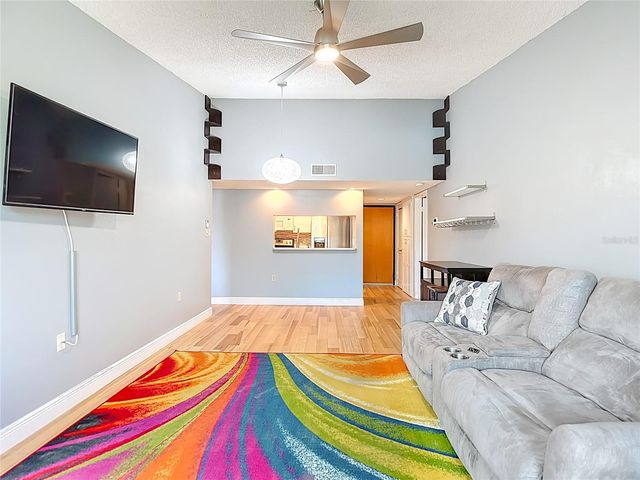 2587 COUNTRYSIDE BOULEVARD 6304, Clearwater, FL 33761