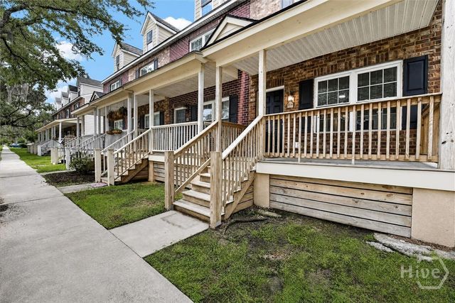 1516 E Henry Street, Savannah, GA 31404