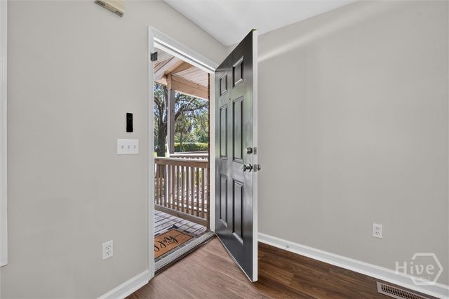 1516 E Henry Street, Savannah, GA 31404