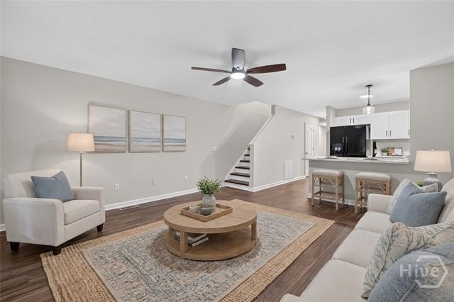 1516 E Henry Street, Savannah, GA 31404