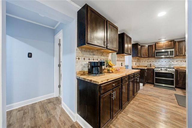 7274 Demeter Drive, Atlanta, GA 30349