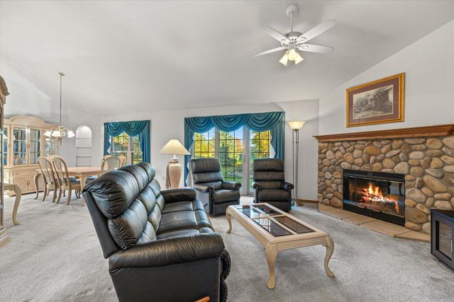 7930 S 47th STREET, Franklin, WI 53132