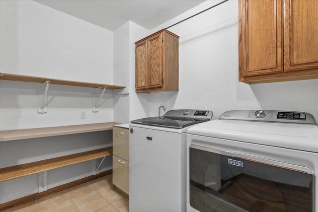 7930 S 47th STREET, Franklin, WI 53132