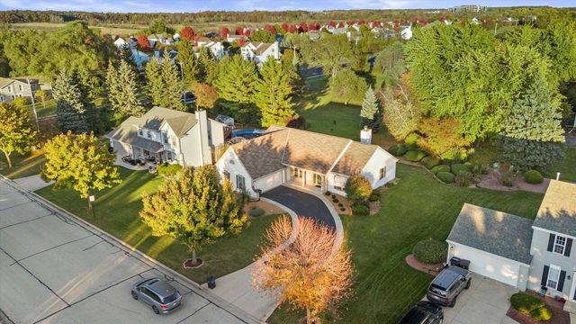 7930 S 47th STREET, Franklin, WI 53132