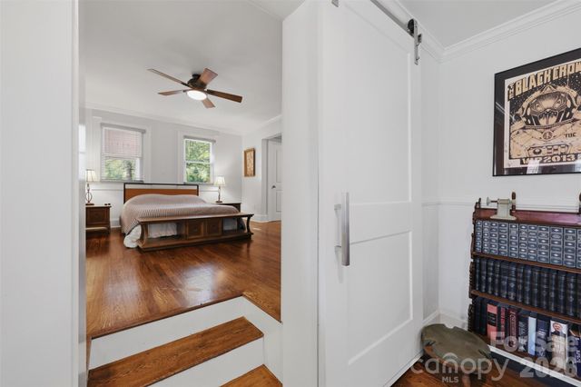 104 31st Avenue NE, Hickory, NC 28601