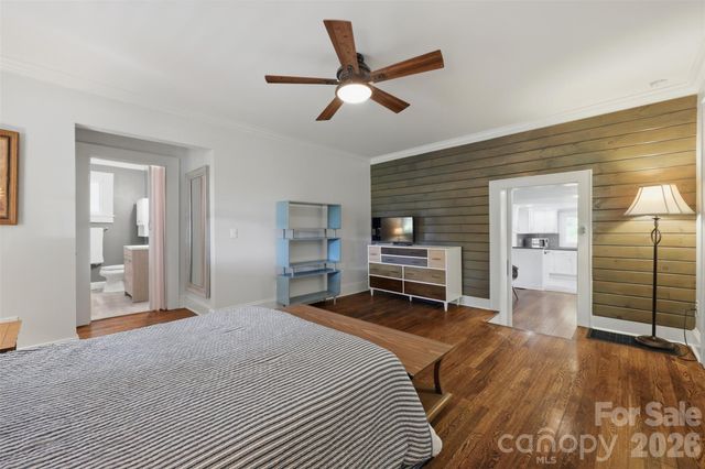 104 31st Avenue NE, Hickory, NC 28601