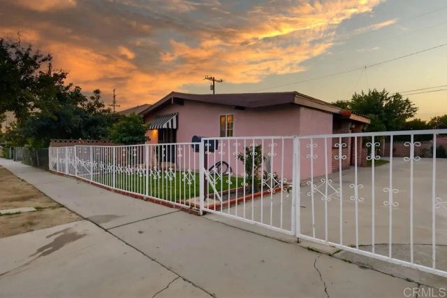 947 S Arizona Avenue, Los Angeles, CA 90022