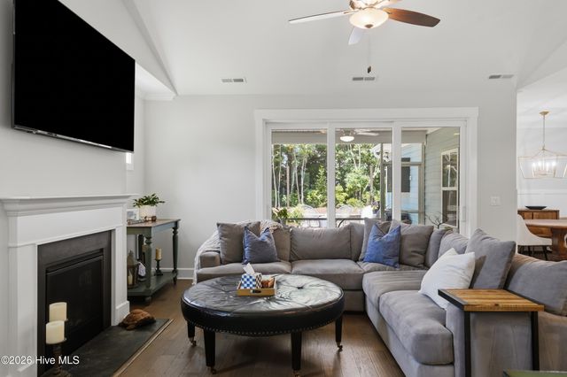 1029 Summer Wind Drive, Wilmington, NC 28411