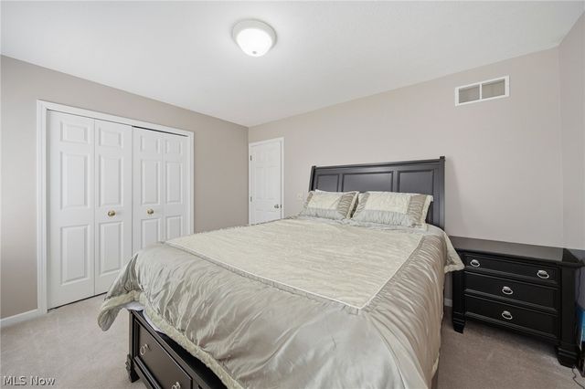 5163 Bayside Lake Boulevard, Stow, OH 44224