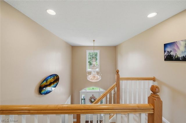 5163 Bayside Lake Boulevard, Stow, OH 44224