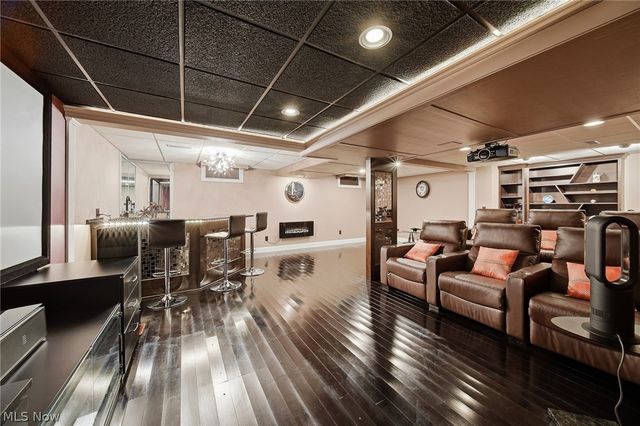 5163 Bayside Lake Boulevard, Stow, OH 44224