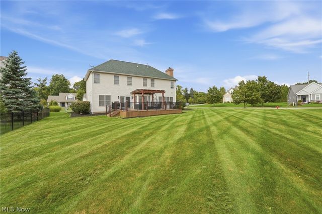 5163 Bayside Lake Boulevard, Stow, OH 44224