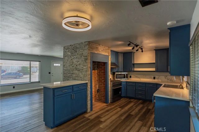 27 Emerald Drive, Merced, CA 95340