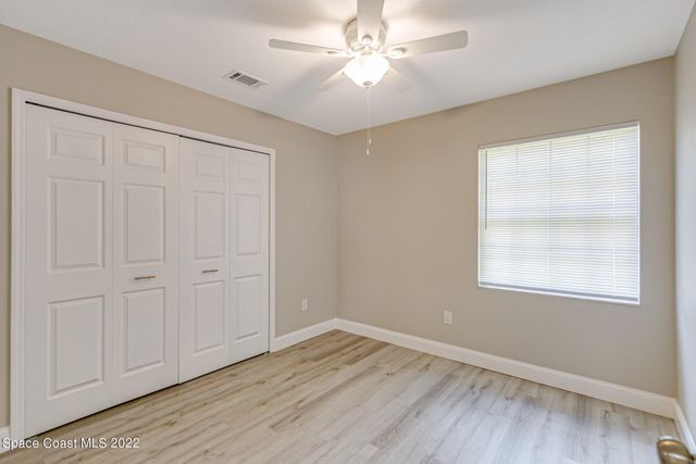 201 Jefferson Avenue NW, Palm Bay, FL 32907
