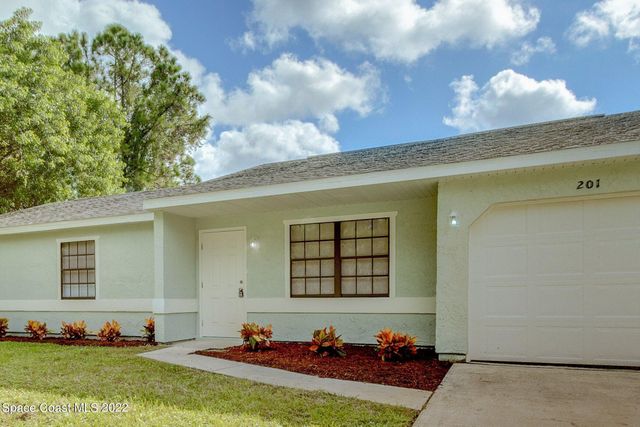 201 Jefferson Avenue NW, Palm Bay, FL 32907