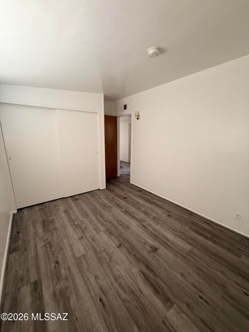 6973 E Calle Neptuno, Tucson, AZ 85710