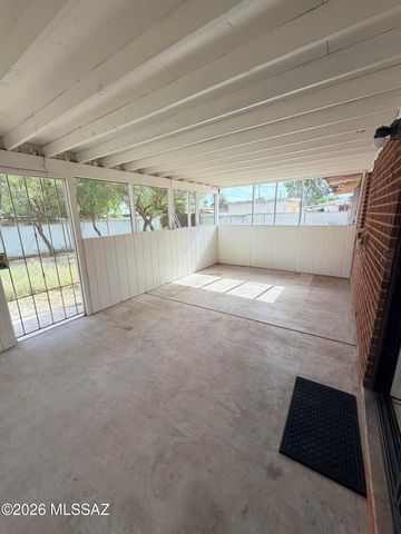 6973 E Calle Neptuno, Tucson, AZ 85710