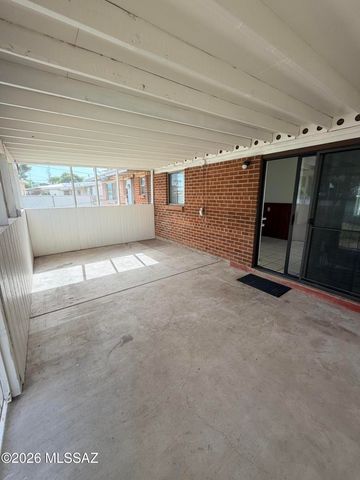 6973 E Calle Neptuno, Tucson, AZ 85710