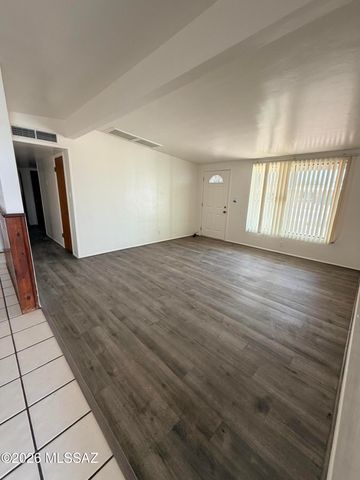 6973 E Calle Neptuno, Tucson, AZ 85710