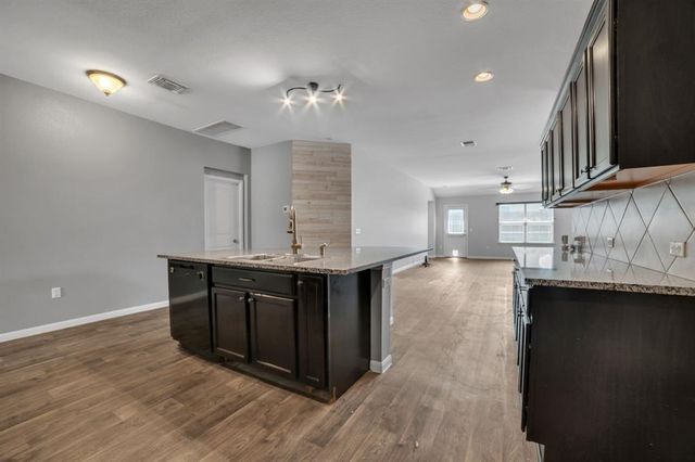 101 Acadia CV, Hutto, TX 78634