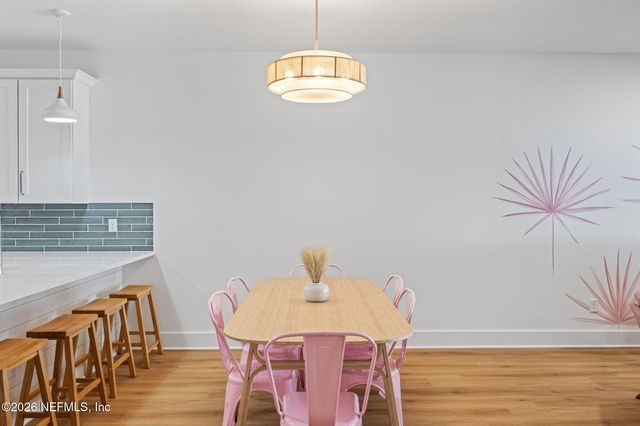 923 2ND Avenue S, Jacksonville Beach, FL 32250