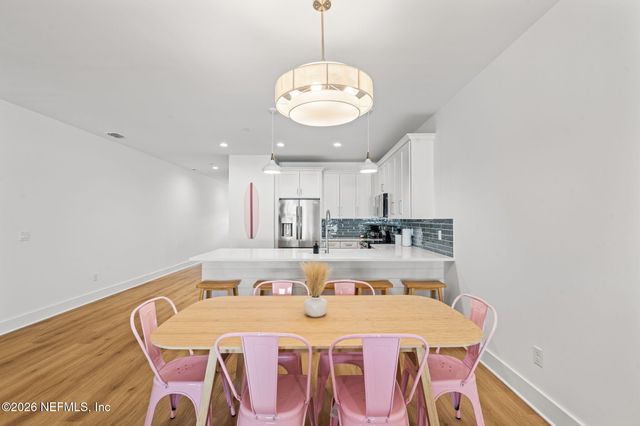 923 2ND Avenue S, Jacksonville Beach, FL 32250