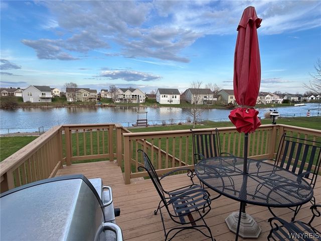 6180 Lillypond Way, Ontario, NY 14519