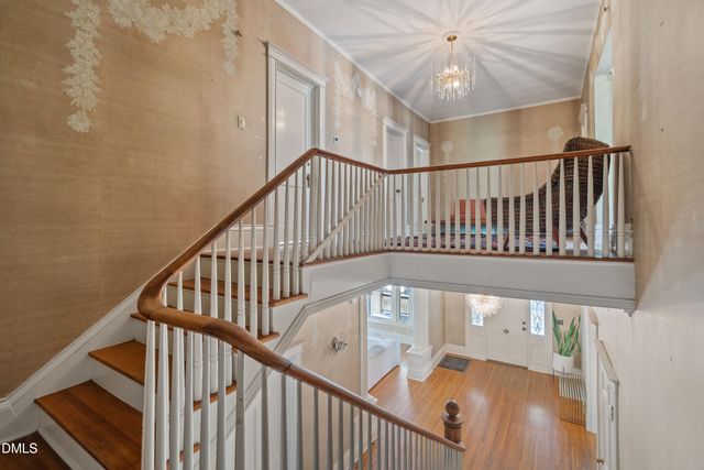 116 Hawthorne Road, Raleigh, NC 27605