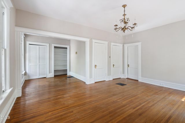 116 Hawthorne Road, Raleigh, NC 27605