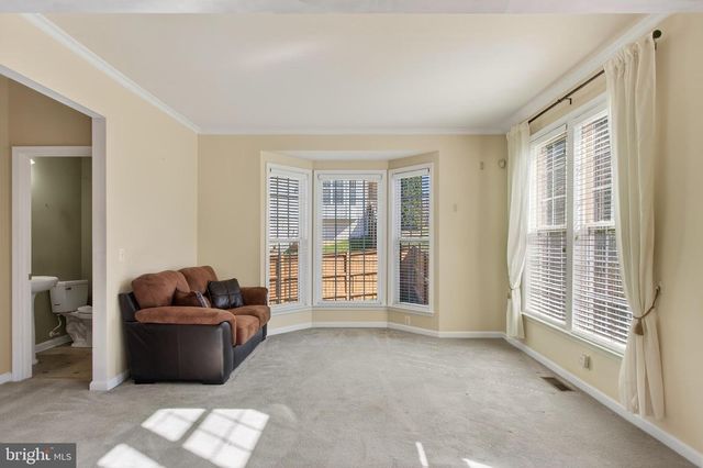 4 TURNER CT, Berryville, VA 22611