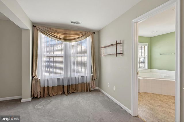 4 TURNER CT, Berryville, VA 22611